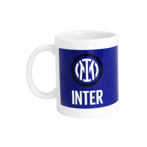 Tazza mug in ceramica a forma cilindrica con logo ufficiale e scritta Inter su fondo a strisce nerazzurre.